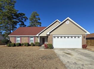 6713 Pacific Ave, Fayetteville, NC 28314