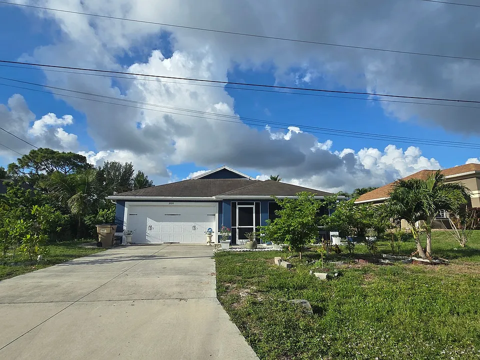 1614 SW 22nd Ter