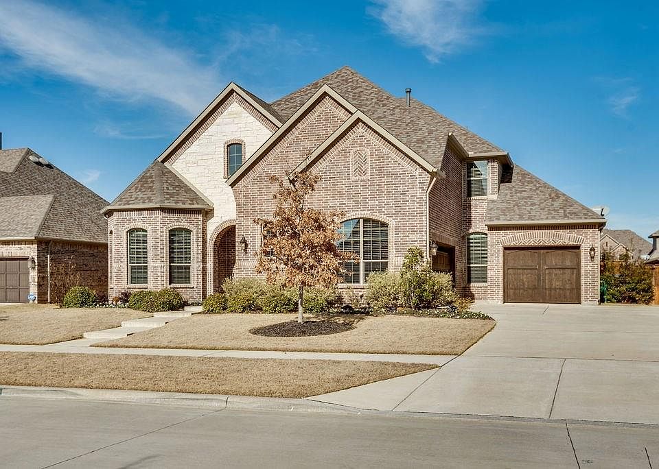 1st image of 4550 Desert Willow Dr