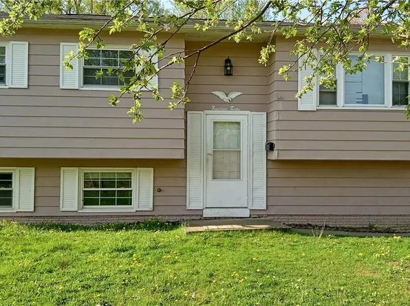 1912 E 40th St, Lorain, OH 44055