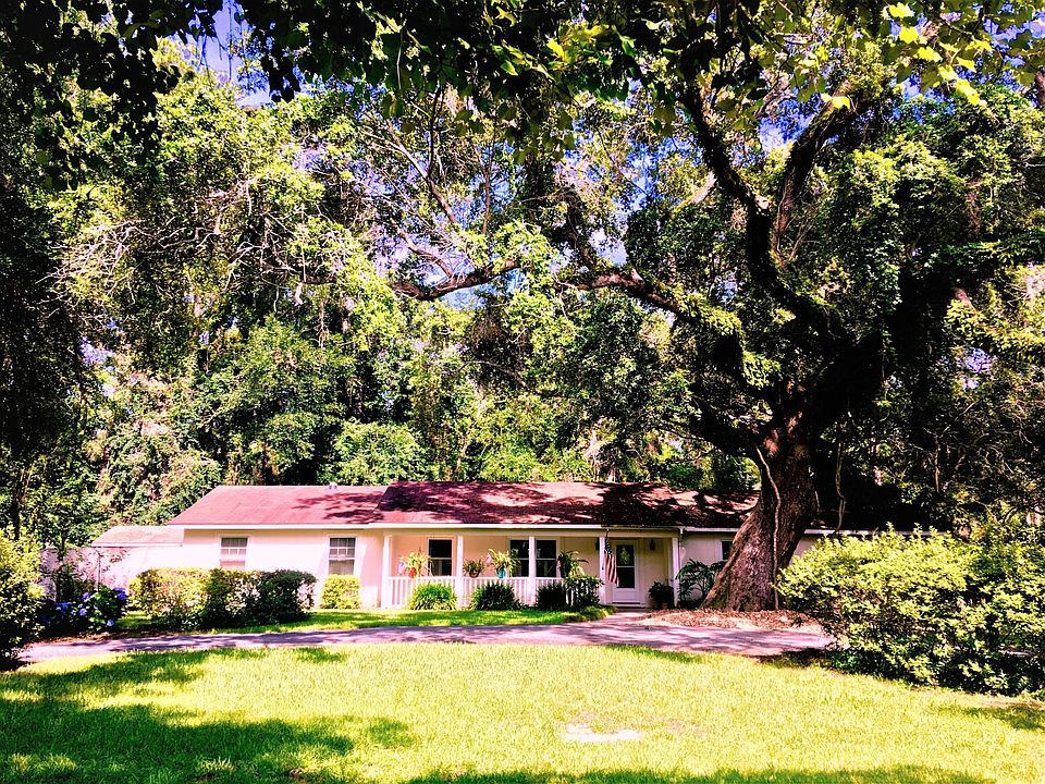 1st image of 102 Whitefield Ave