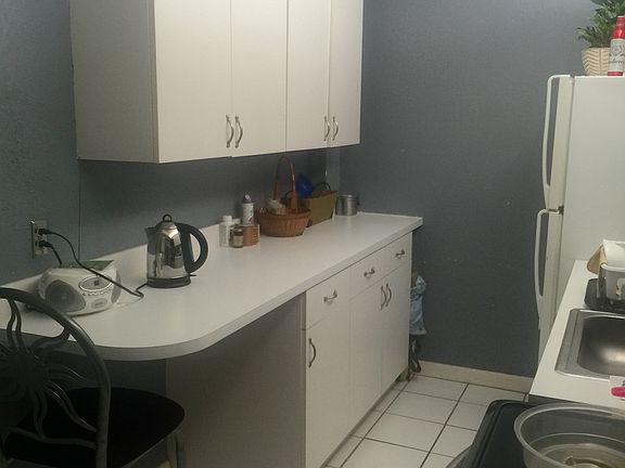 2nd image of 1251 NE 108th St APT 618
