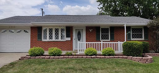 1st image of 1557 Cedarbrook Pl