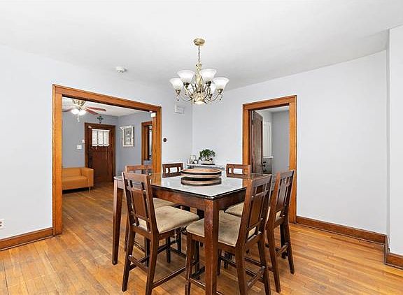 5th image of 417 N 22nd St