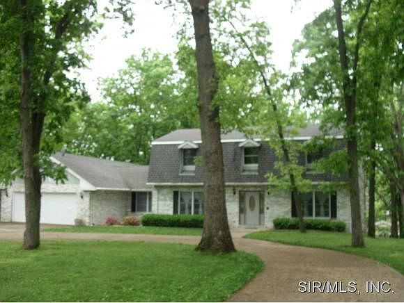 1st image of 11 Denzel Dr