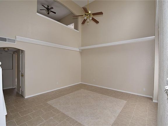 4th image of 6209 Kings Bridge Dr