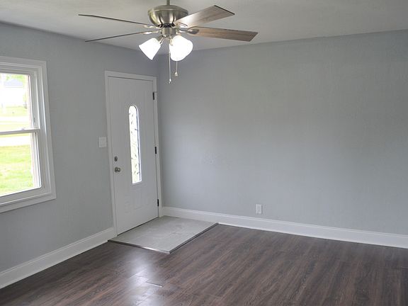 4th image of 411 Magnolia Ct
