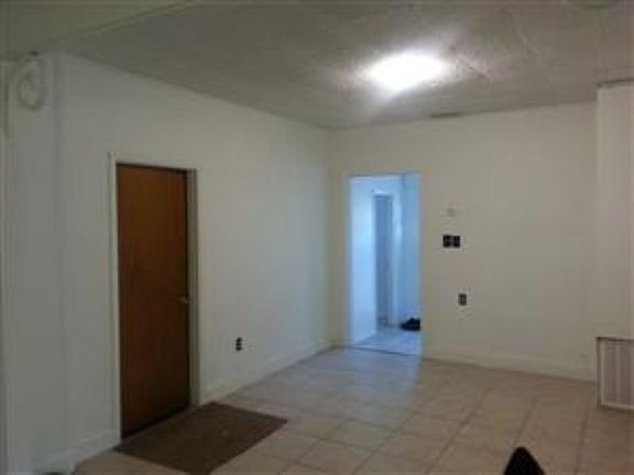 3rd image of 1421 E Frierson Ave