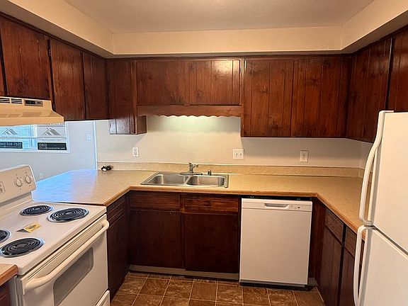 4th image of 7300 NE 16th Ave