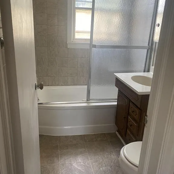 711 N College Ave #2 — Photo 10