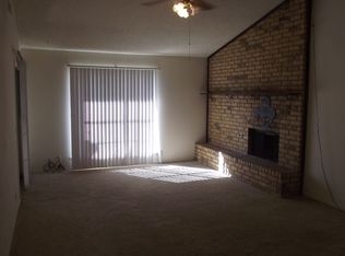 1014 S Preston Rd, Burkburnett, TX 76354