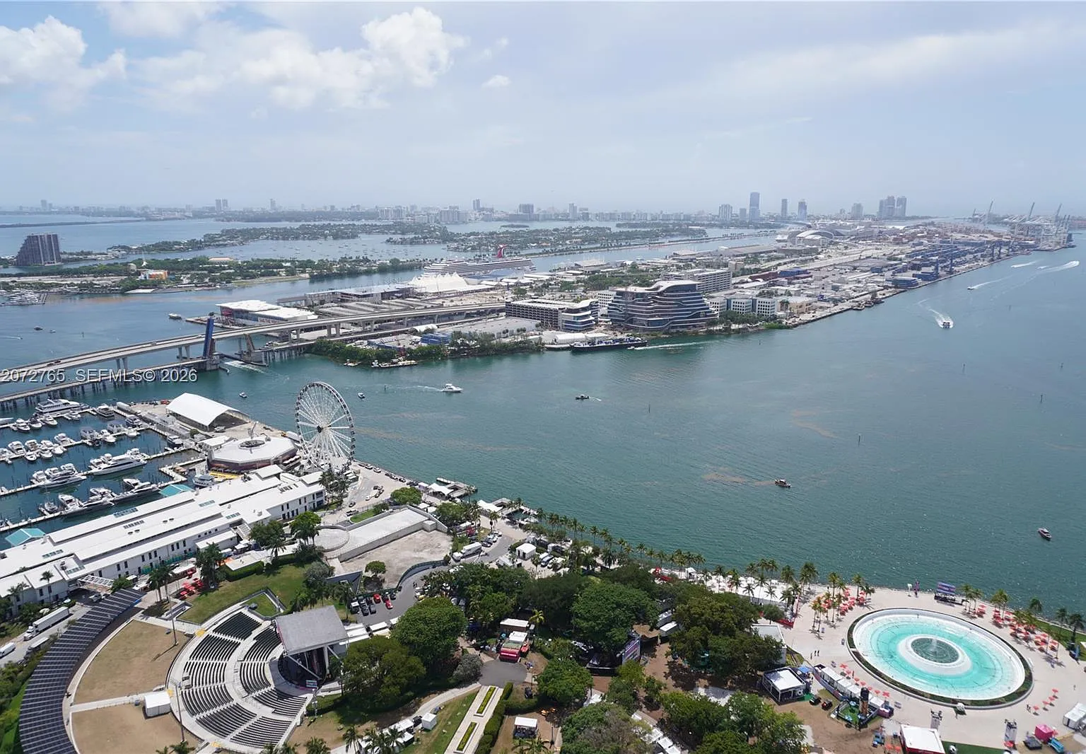 50 Biscayne Condo — Photo 1