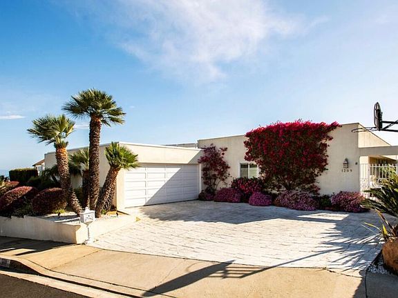 2nd image of 1209 Tellem Dr