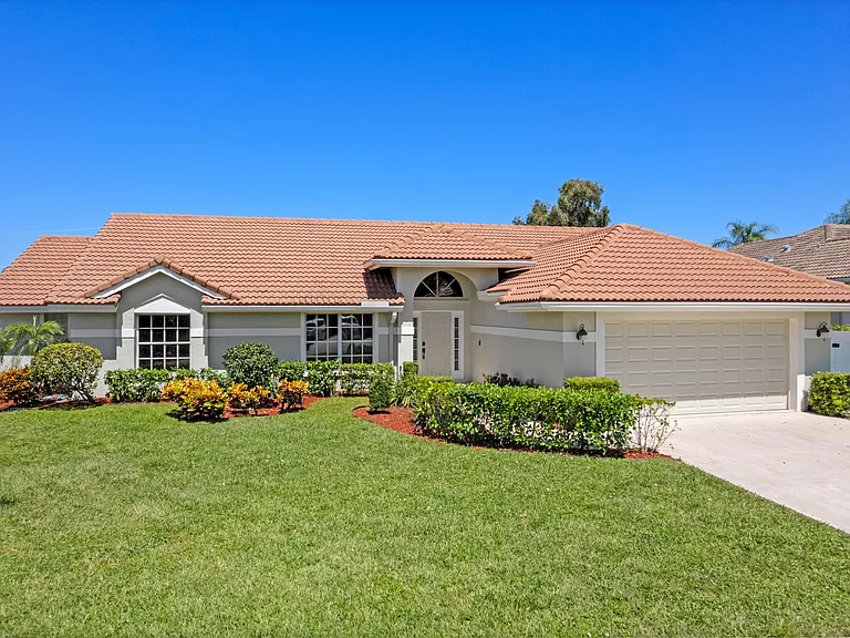 7598 Fairway Trl — Photo 27