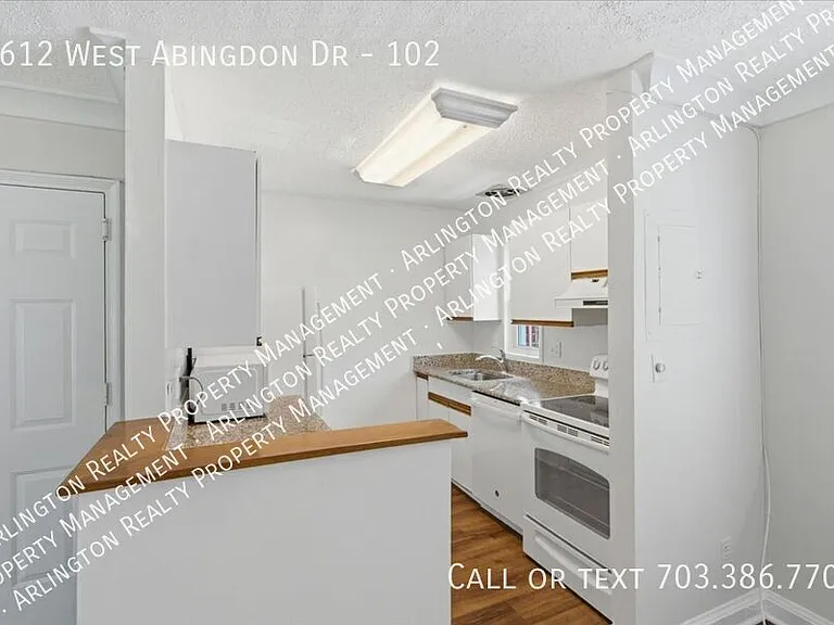 1612 W Abingdon Dr #102 — Photo 5