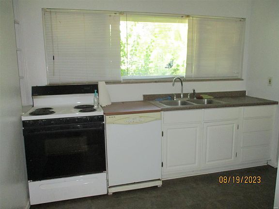 4th image of 4328 Nelson Dr