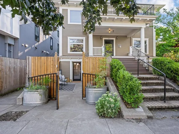 5015 NE 15th Ave APT 1, Portland, OR 97211
