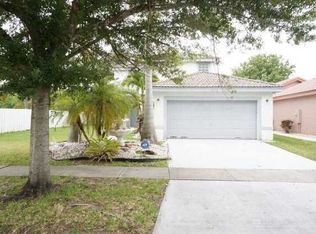 17672 SW 8th Ct, Pembroke Pines, FL 33029