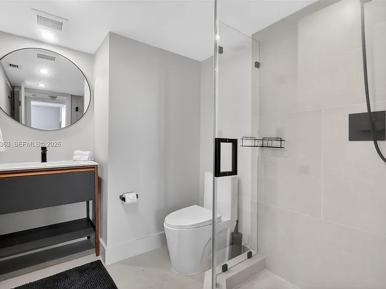 2555 Collins Ave #1812 — Photo 17