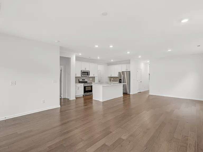 4909 Russell David Dr — Photo 13