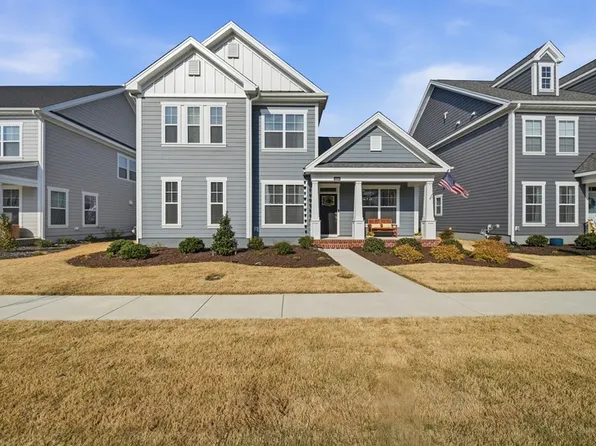 2238 Sanibel Ln, Chesapeake, VA 23321