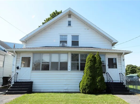 245-247 Roxford Rd N, Syracuse, NY 13208