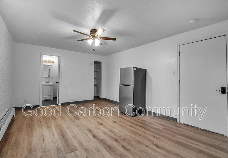 2641 Spring St #15 — Photo 3