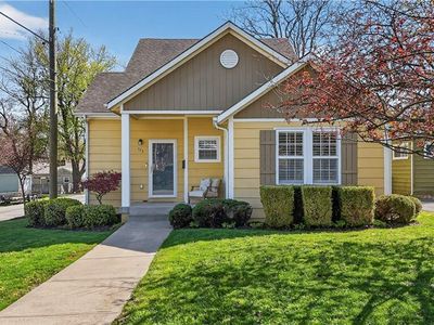 121 E 80th St, Kansas City, MO, 64114