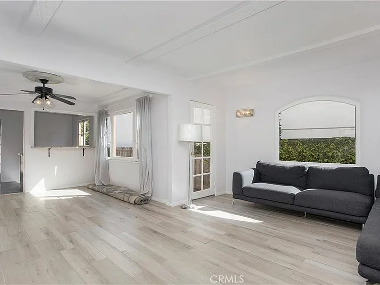 251 Avenida Del Mar #A — Photo 11