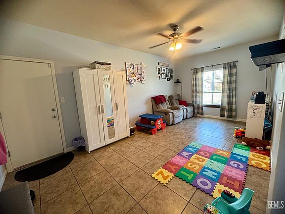 5th image of 3206 Aviary Way