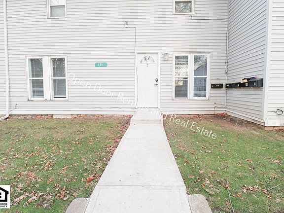 2nd image of 328 N State St #2