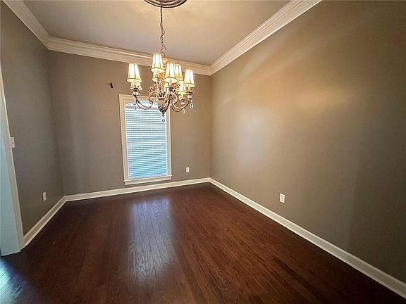 5th image of 8818 Rosedown Ln
