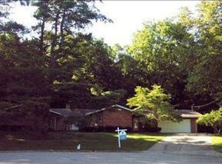 3330 Crooked Limb Ct, Flushing, MI 48433