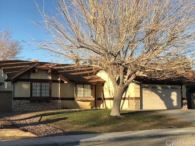 1st image of 1701 W Avenue K10