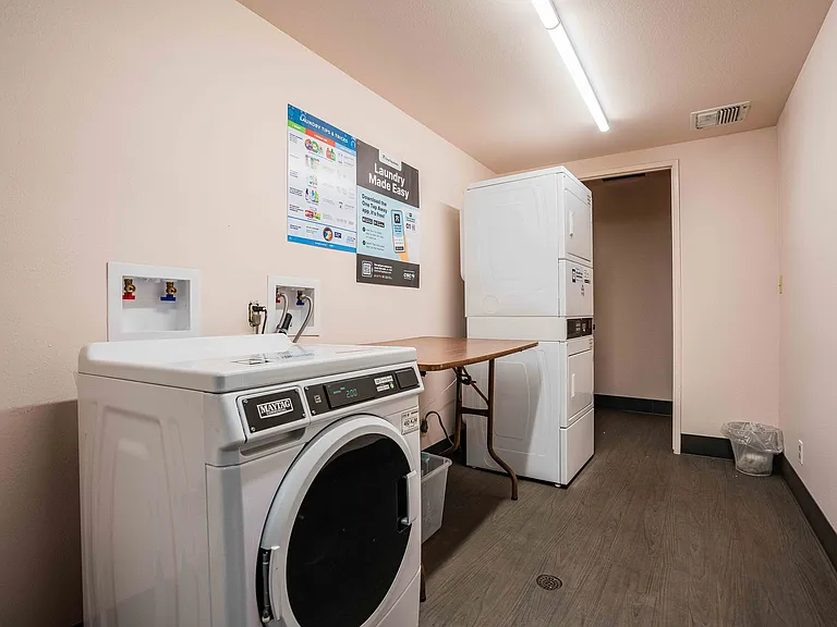 321 S San Vicente Blvd #903 — Photo 25