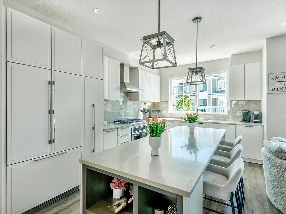 1st image of 5311 Admiral Way #9