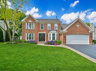 1205 Thorndale Ln, Lake Zurich, IL 60047
