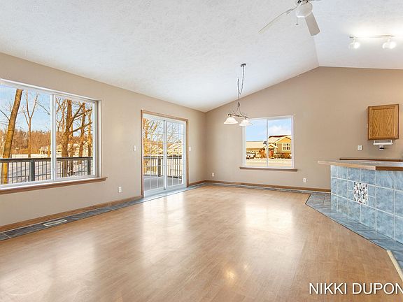 4th image of 3393 Cornerstone Ln
