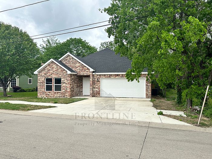 1st image of 104 Munchus St #104
