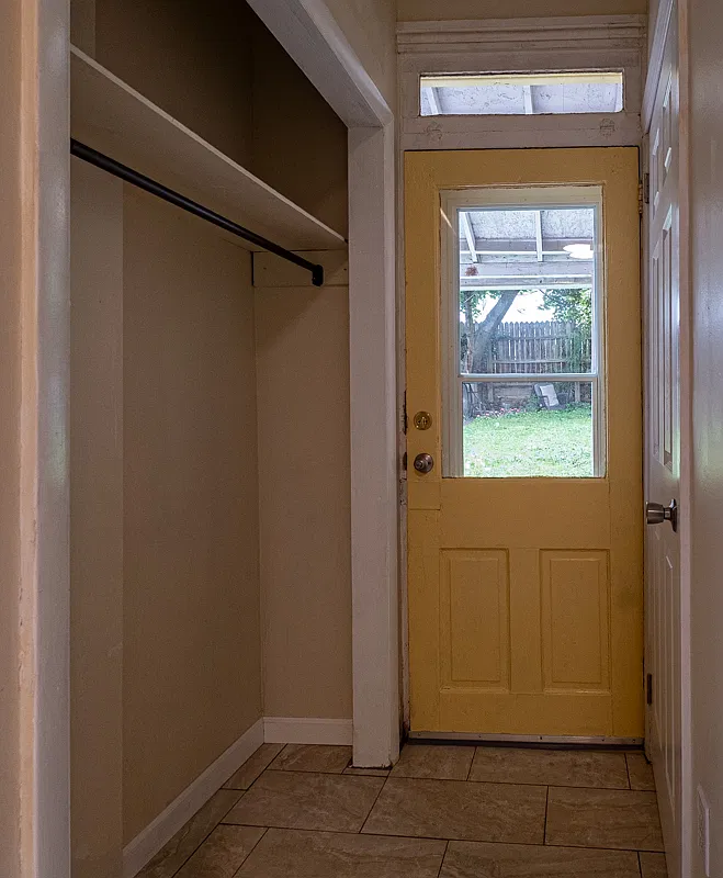 438 Nevin St — Photo 3