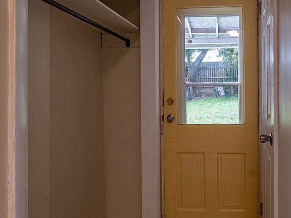 3rd image of 438 Nevin St