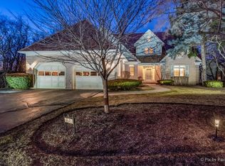 4641 Lake Point Cir, Long Grove, IL 60047