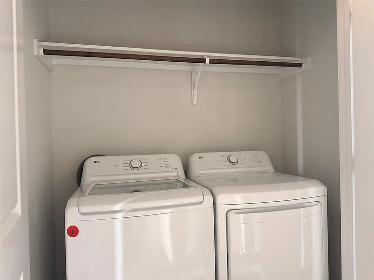 605 W South St #91 — Photo 13