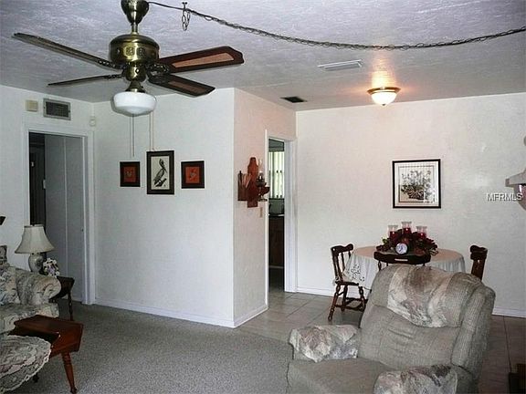 2nd image of 1405 Court St