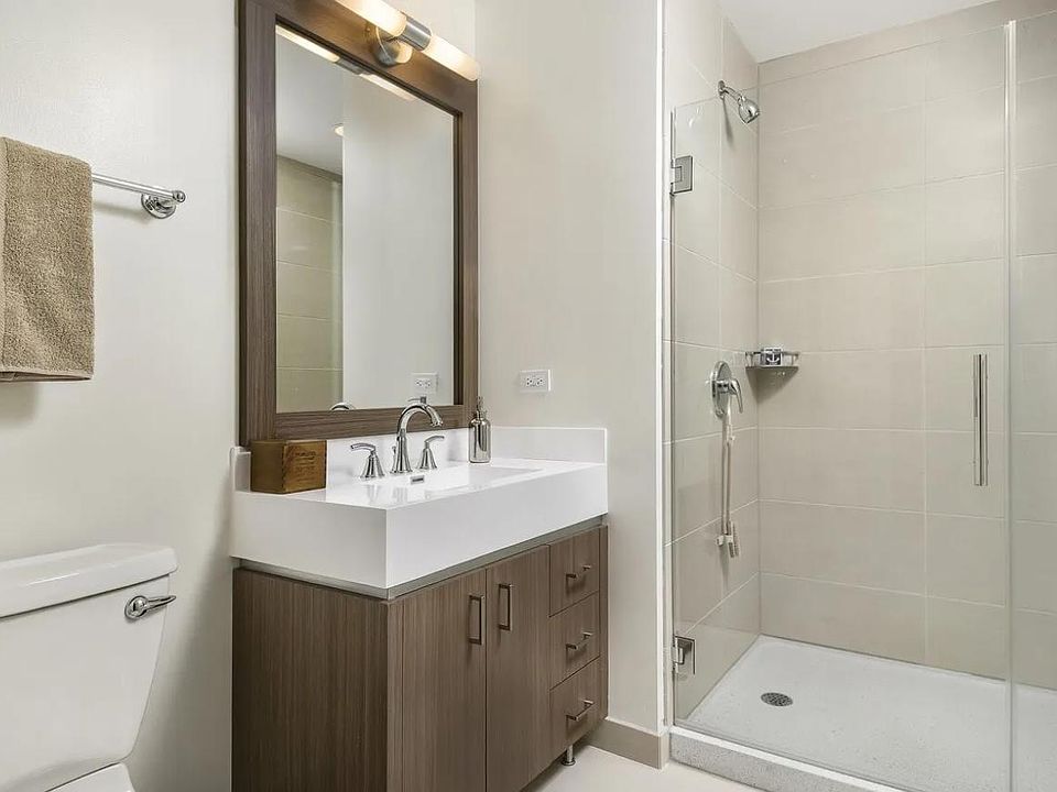 1st image of 455 N Park Dr #2905