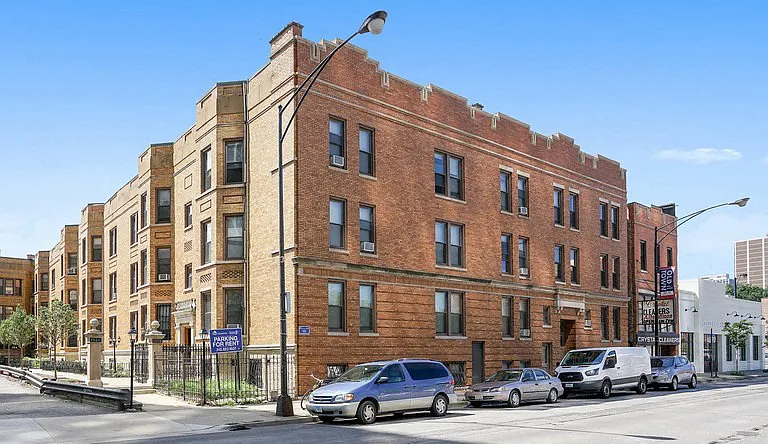 1544-50 N. LaSalle Blvd. — Photo 1