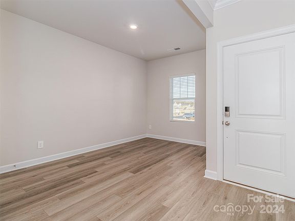 5th image of 1529 Harper Landing Blvd #197