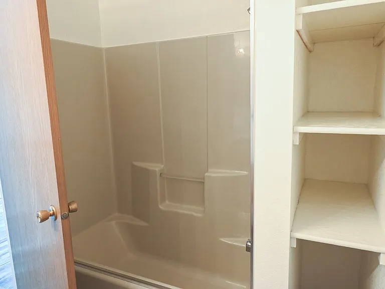 916 Montana St #918 — Photo 38