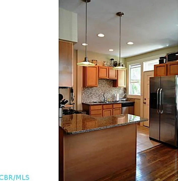 147 W 6th Avenue — Photo 2