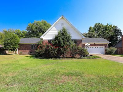 521 W Cross St, Benton, AR, 72015